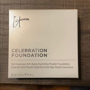 It cosmetic celebration foundation